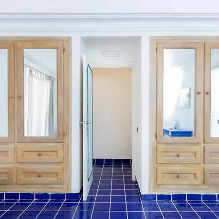 Blue Di Apartment *