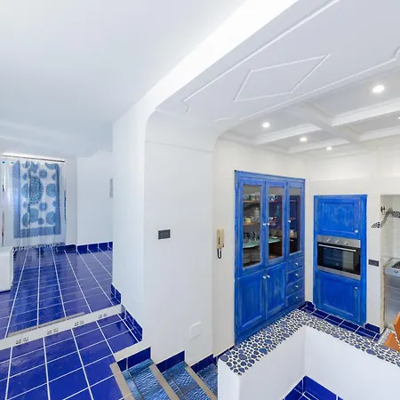 Apartment Blue Di *