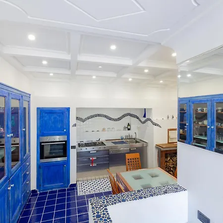 Apartment Blue Di *