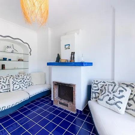 Blue Di Apartment *
