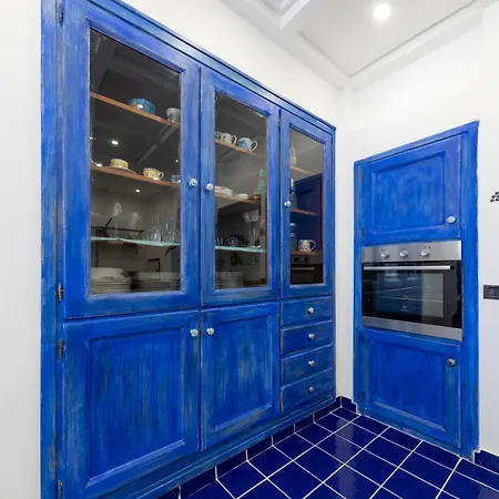 Blue Di * Capri