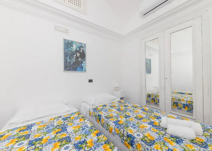 Blue Di * Капри