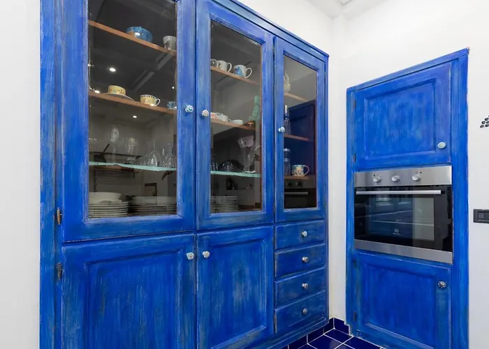 Blue Di * Капри